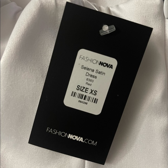 fashion nova white dress - Picture 2 of 4